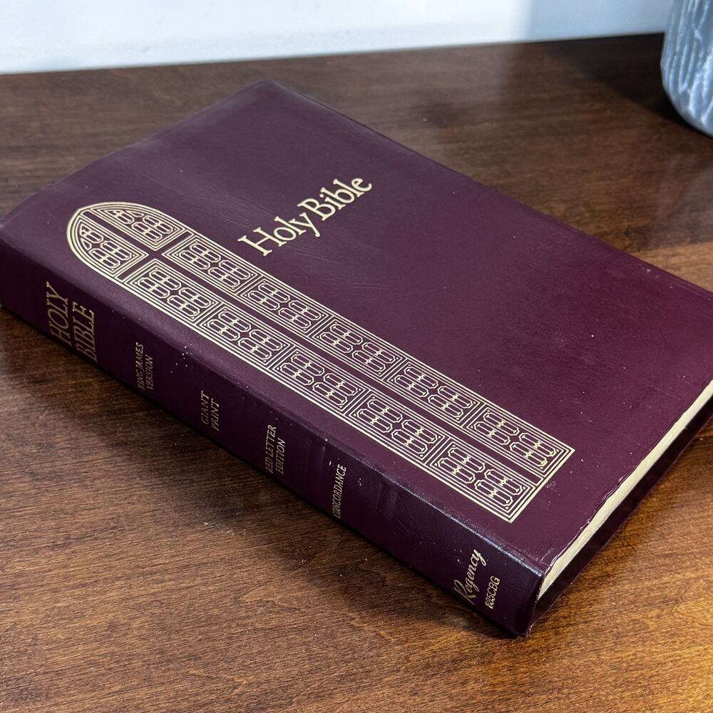 Holy Bible KJV Giant Print Red Letter Concordance Regency Old New Testaments